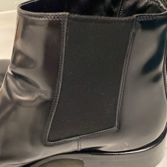 Prada Chelsea boots in leather - Picture 6 of 9